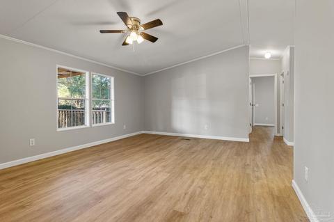 4204 Seapoint Cir, Pace, FL 32571 photo 12