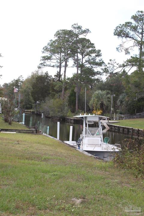 7398 Bain Dr, Milton, FL 32583 photo 6