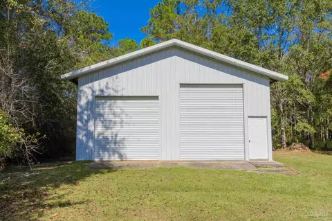 7450 Leandras Ln, Mcdavid, FL 32568 photo 25