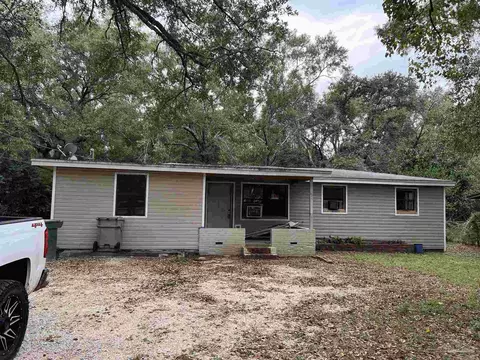 7781 Kershaw St, Pensacola, FL 32534
