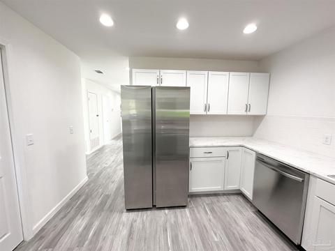 4818 Landmark Ln, Pace, FL 32571 photo 4