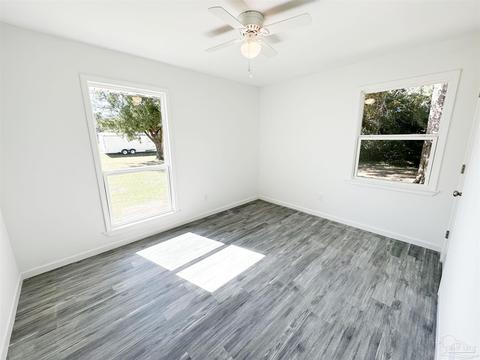 4818 Landmark Ln, Pace, FL 32571 photo 12