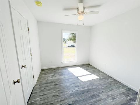 4818 Landmark Ln, Pace, FL 32571 photo 17