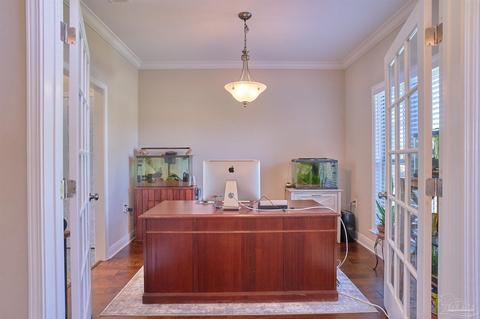 2565 Avalon St, Cantonment, FL 32533 photo 8