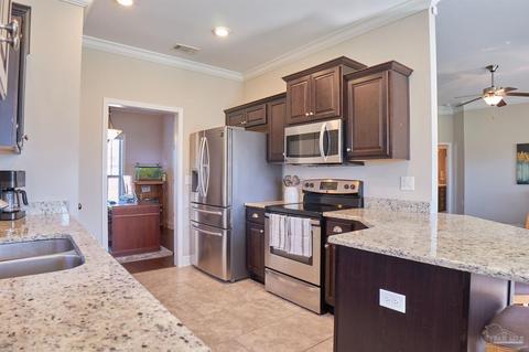2565 Avalon St, Cantonment, FL 32533 photo 18