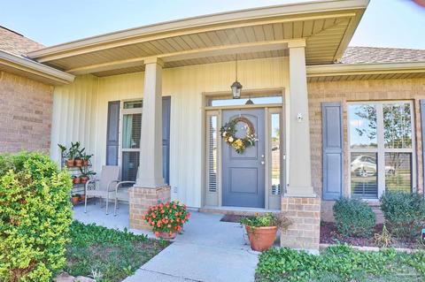 2565 Avalon St, Cantonment, FL 32533 photo 2