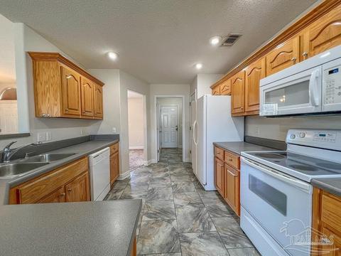 4754 Winterdale Dr, Pace, FL 32571 photo 7