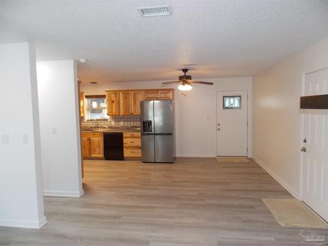 4049 Windsor Ln, Pace, FL 32571 photo 10