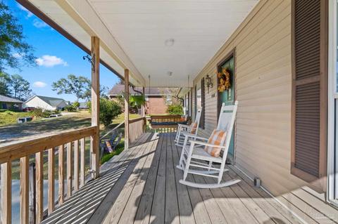 5068 Forest Creek Dr, Pace, FL 32571 photo 4