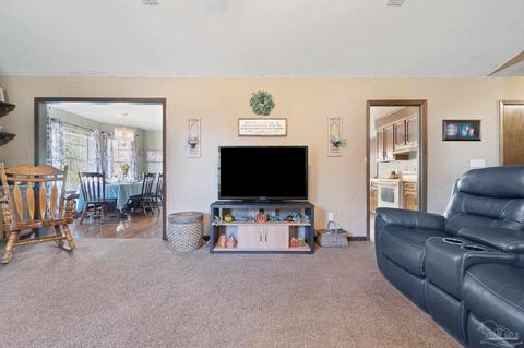 5068 Forest Creek Dr, Pace, FL 32571 photo 8