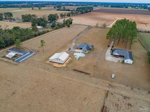5044 Beck Ave, Jay, FL 32565 photo 3