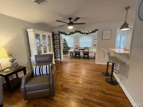 6531 Cedar St, Milton, FL 32570 photo 5