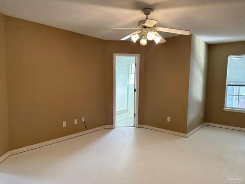 5130 Deer Valley Ct, Pace, FL 32571 photo 9