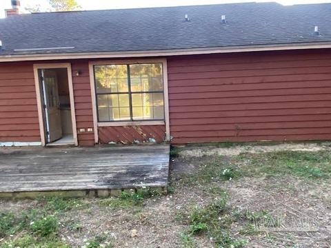 5736 Falcon Dr, Milton, FL 32570 photo 10