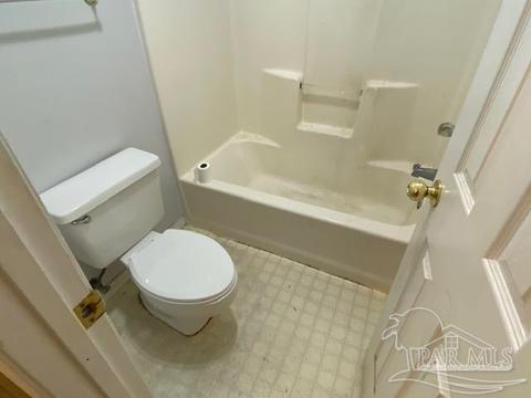 5736 Falcon Dr, Milton, FL 32570 photo 21