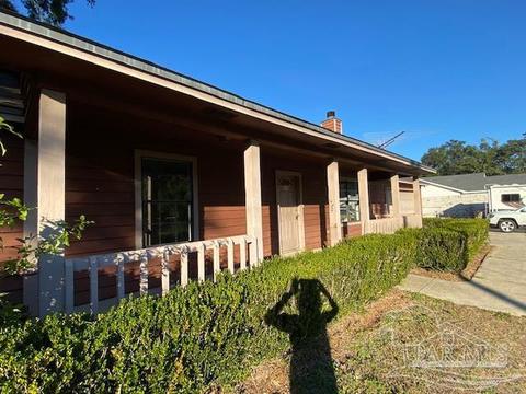 5736 Falcon Dr, Milton, FL 32570 photo 3