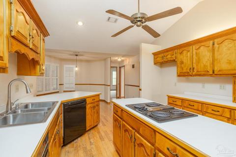 3231 Windmill Cir, Cantonment, FL 32533 photo 18