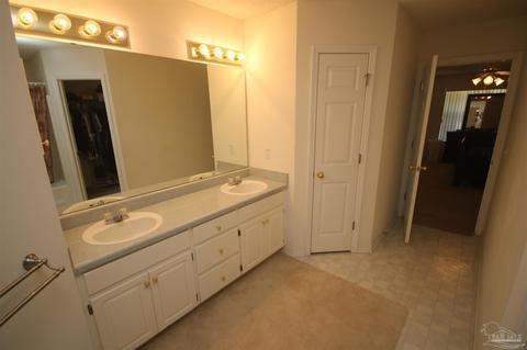 3920 Sun Valley Ct, Milton, FL 32583 photo 34
