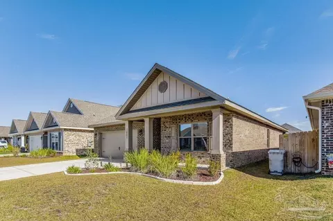 3802 Hawks Landing Cir, Pace, FL 32571 photo 3