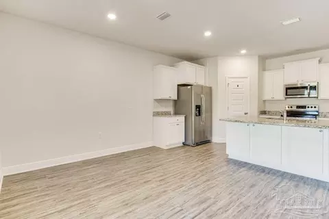3802 Hawks Landing Cir, Pace, FL 32571 photo 13