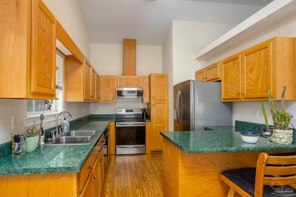  2412 N 7th Ave, Pensacola, FL 32503 photo 9