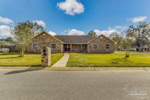 5338 Stafford Cir, Pace, FL 32571