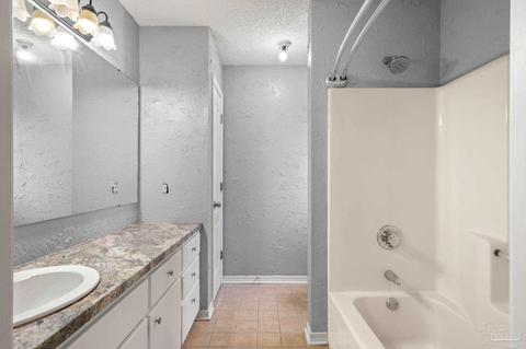 6449 Imperial Dr, Milton, FL 32570 photo 19