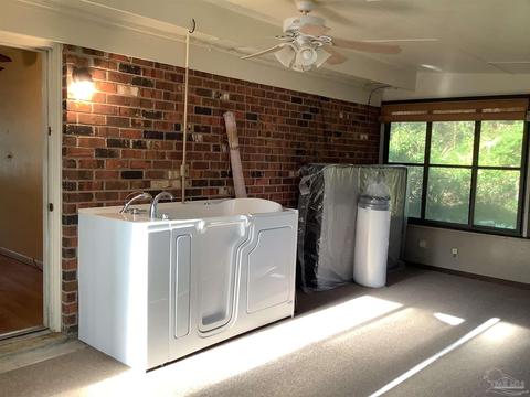 5230 Springdale Dr, Milton, FL 32570 photo 24