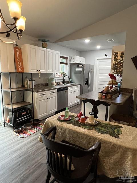 4213 Triangle St, Milton, FL 32583 photo 8