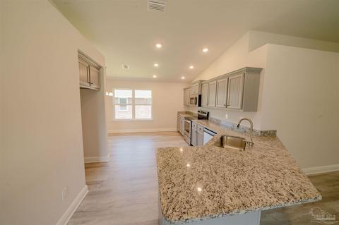 1707 Leigh Loop, Cantonment, FL 32533 photo 12