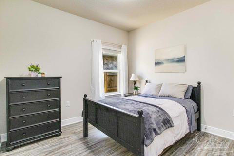 3880 Hawks Landing Cir, Pace, FL 32571 photo 7