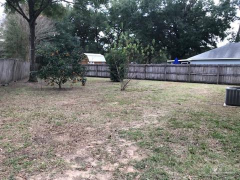 5374 Windham Rd, Milton, FL 32570 photo 3