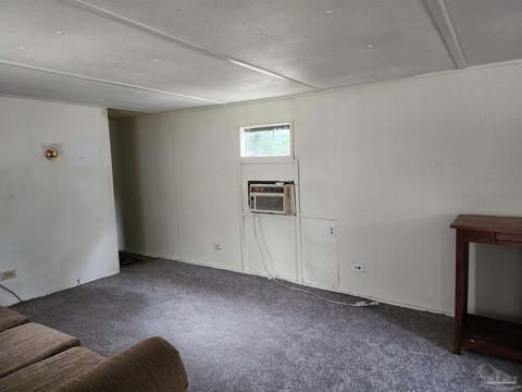 6479 Howard Ave, Milton, FL 32570 photo 2