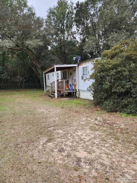 6479 Howard Ave, Milton, FL 32570 photo 9