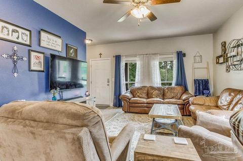 3634 Hawks Landing Cir, Pace, FL 32571 photo 7