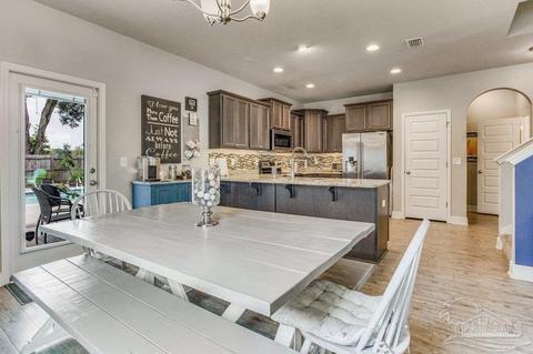 3634 Hawks Landing Cir, Pace, FL 32571 photo 9