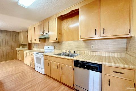 8424 Chumuckla Hwy, Pace, FL 32571 photo 27