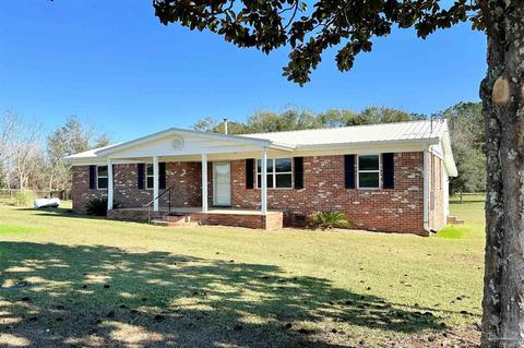 8424 Chumuckla Hwy, Pace, FL 32571