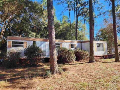 5548 Kim Dr, Milton, FL 32583 photo 1