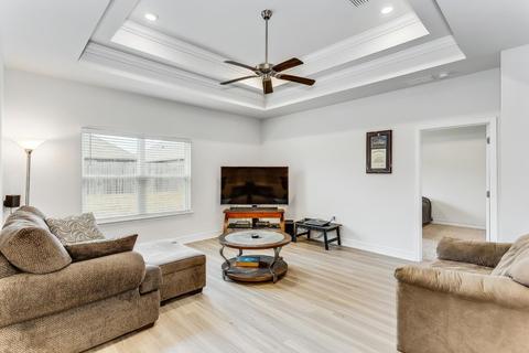 3785 Hawks Landing Cir, Pace, FL 32571 photo 3