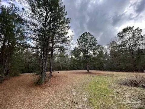 2620 Mccranie Rd, Milton, FL 32570 photo 2