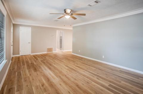 4698 Fowler Dr, Pace, FL 32571 photo 3