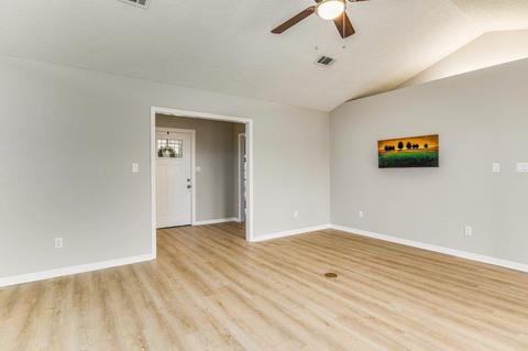 705 Winterset Dr, Cantonment, FL 32533 photo 9