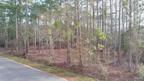 4533 Bayside Dr, Milton, FL 32583 photo 10