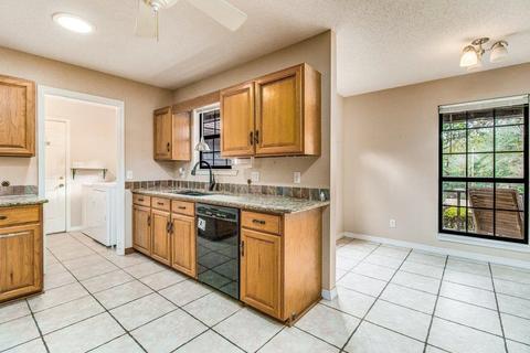 5321 Crystal Creek Dr, Pace, FL 32571 photo 7