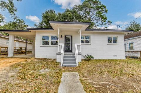 1804 Dr Martin Luther King Jr Dr, Pensacola, FL 32503