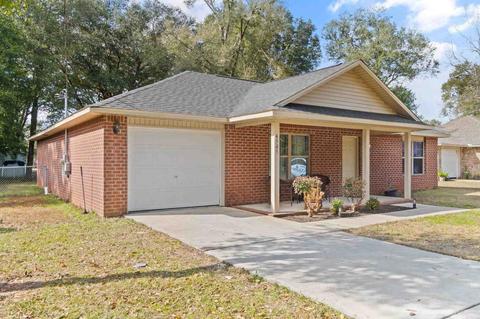 4505 Arcadia St, Milton, FL 32583 photo 2