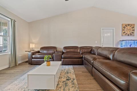 4505 Arcadia St, Milton, FL 32583 photo 8