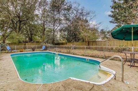 4461 Pace Ln, Pace, FL 32571 photo 3