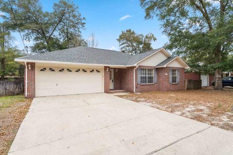 6204 Weekly St, Milton, FL 32570 photo 2